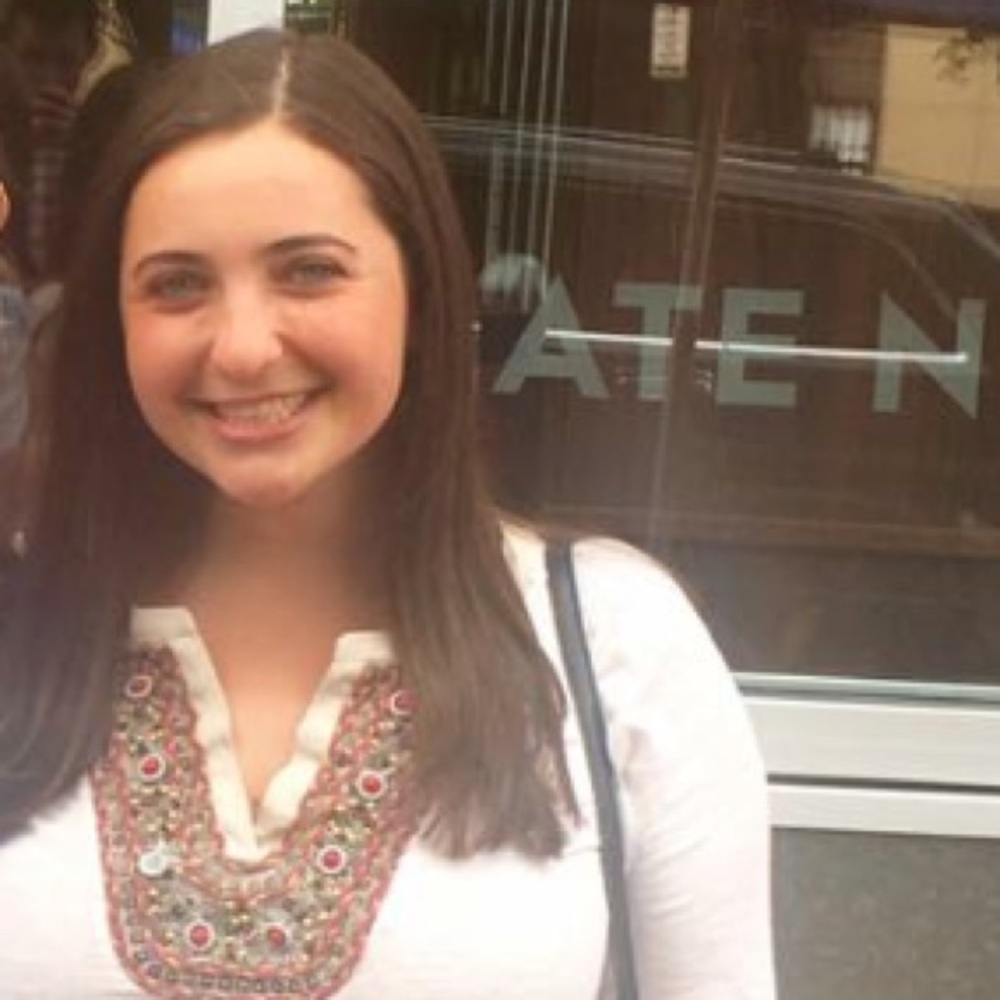 Meet your Posher, Julia